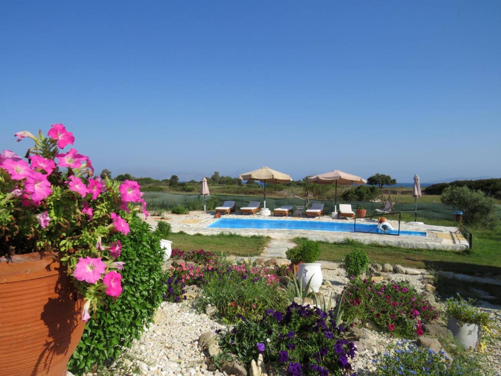 Kenny'S Villa Mastichari  Bagian luar foto
